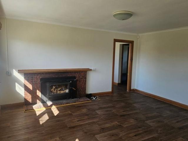 Modern Comfort, Energy Efficiency & Peaceful Village Living