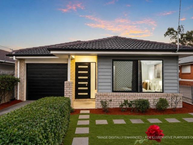 Modern Comfort, Family Practicality & A Location You'll Love