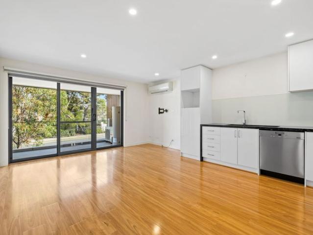 Modern Comfort in the Heart of Balwyn North