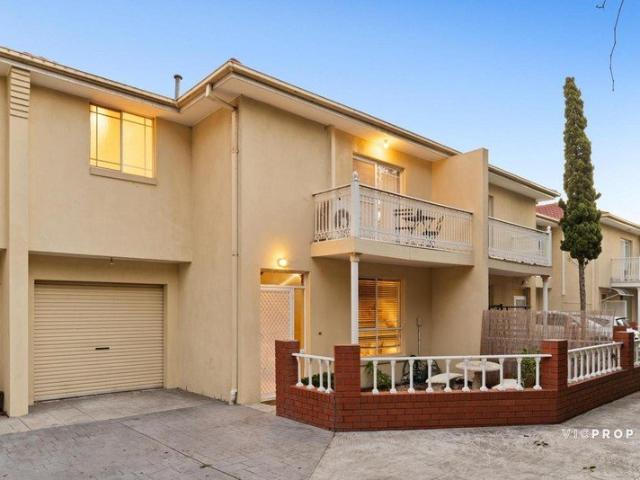 Modern Comfort in the Heart of Footscray