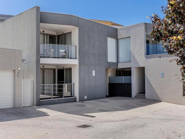 Modern comfort in the heart of Lightsview Ground Floor