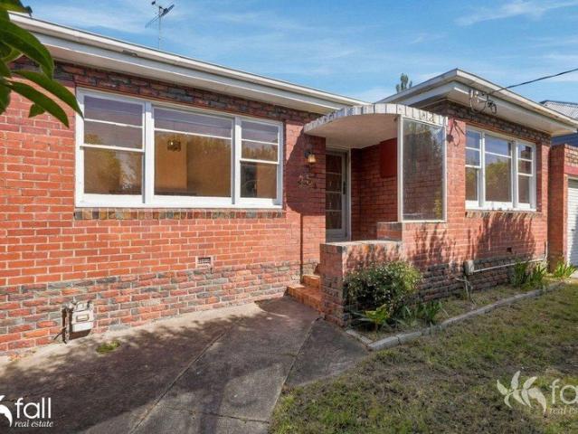Modern Comfort in the Heart of Moonah