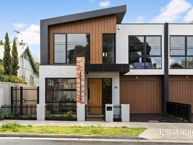 Modern comfort in the heart of Strathmore