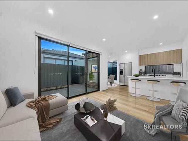 Modern Comfort in a Peaceful Setting