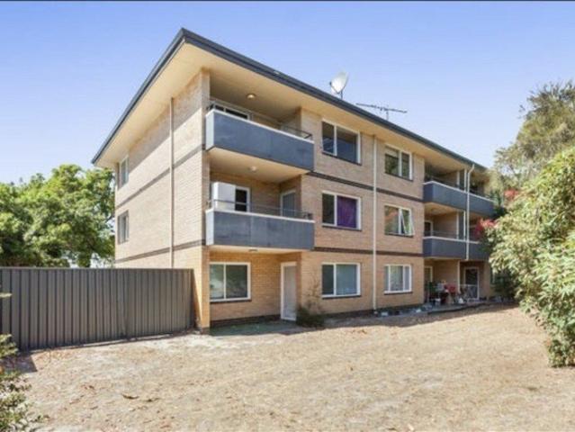 Modern Comfort in a Prime Applecross Location