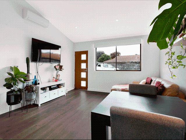 Modern Comfort in a Prime Carrum Location