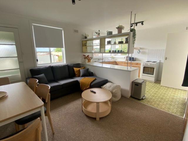 Modern Comfort in a Prime Jindabyne Location Available on 12 Month Lease