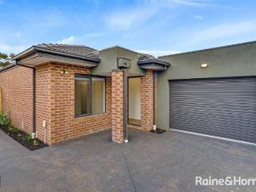Modern Comfort in a Prime Location!