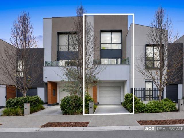 Modern Comfort in an Unbeatable Location