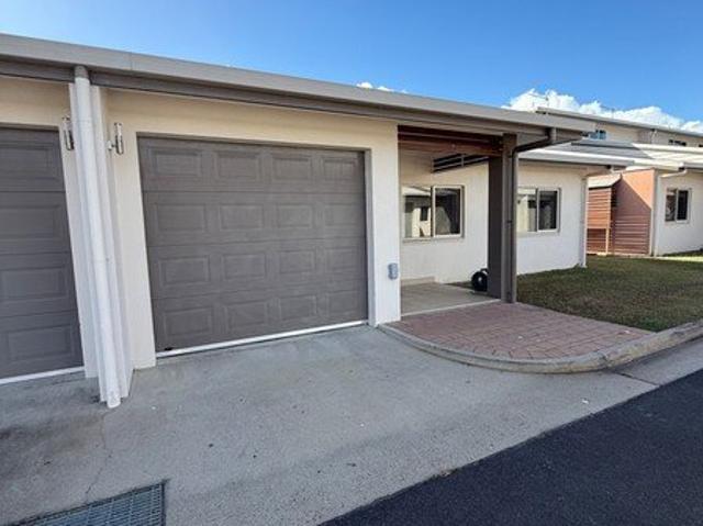 Modern Comfort in Central Mareeba