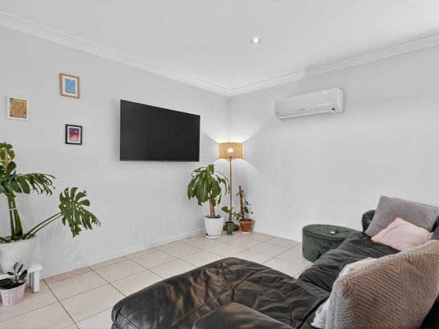 Modern Comfort in Narangba's Most Sought After Estate