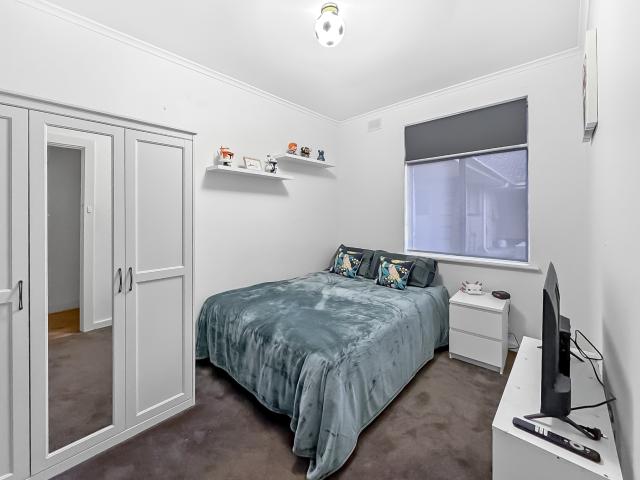 Modern Comfort in Prime Location
