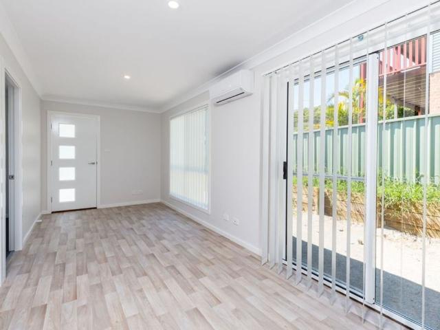 MODERN COMFORT & LOW MAINTENANCE 2 BEDROOM HOUSE