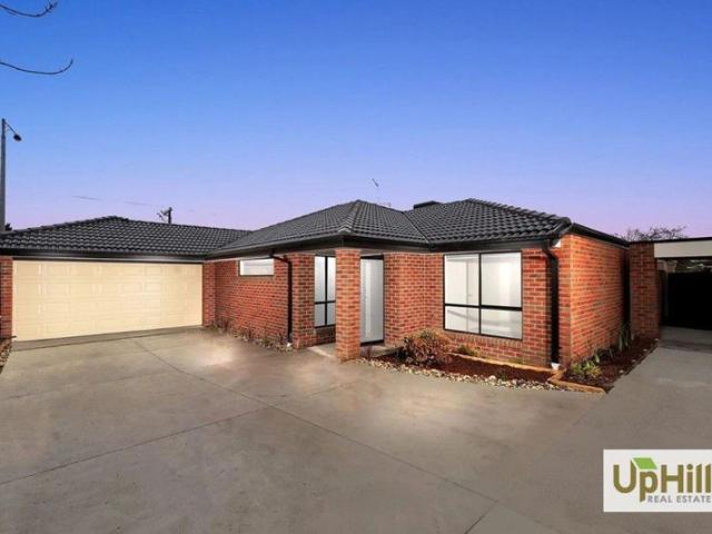 Modern Comfort & Low Maintenance Living in Prime Pakenham Location