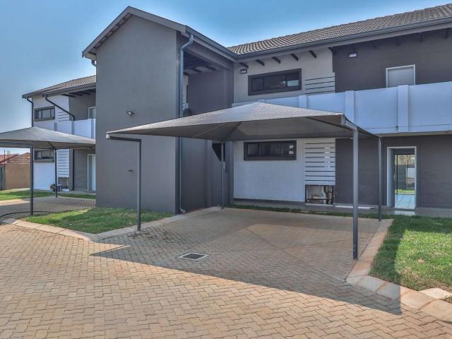 Modern Comfort Meets Tranquil Living in Sinoville, Pretoria