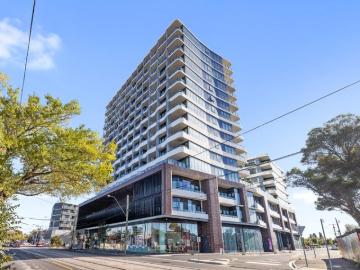 Modern Comfort Meets Urban Convenience