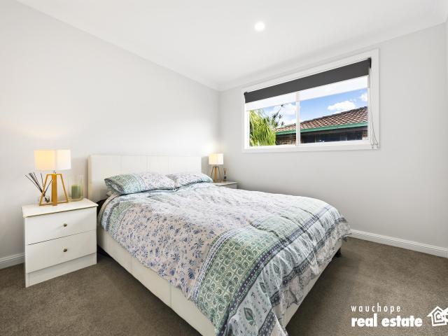 Modern Comfort Meets Beechwood Charm