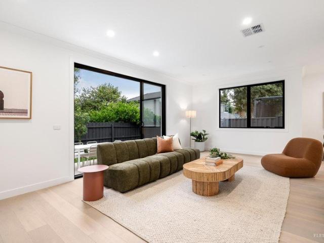 Modern Comfort Meets Boutique Style