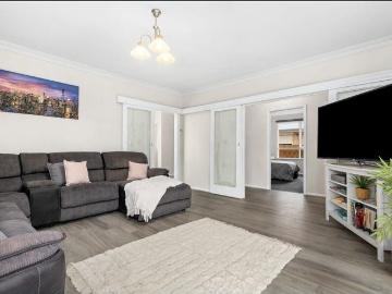 MODERN COMFORT MEETS CONVENIENT LIVING