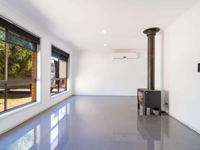 MODERN COMFORT MEETS CONVENIENT LIVING