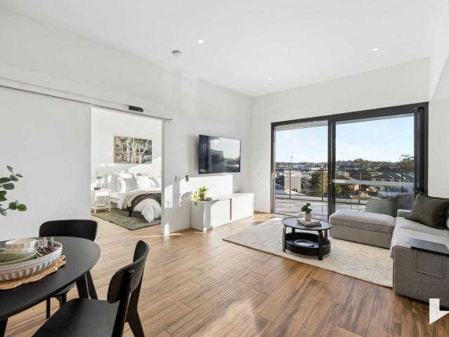 MODERN COMFORT MEETS CONVENIENCE