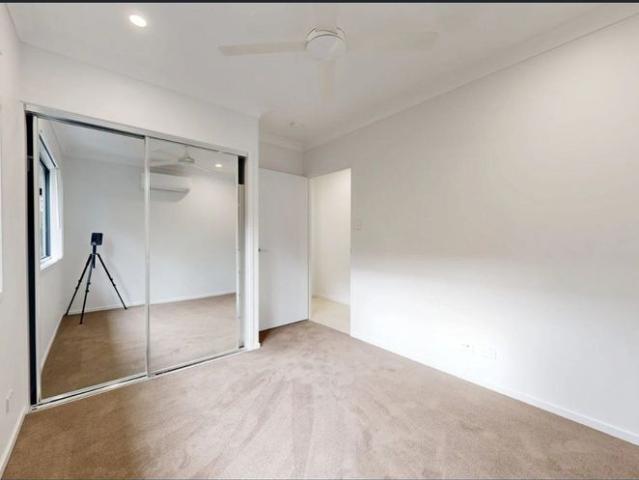 Modern Comfort Meets Convenience: Your Ideal One Bedroom Retreat in Ripley!