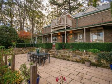 Modern Comfort Meets Country Charm