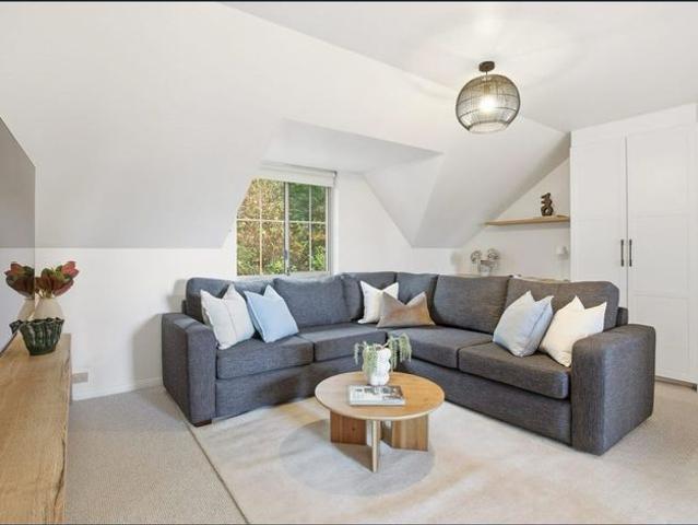 Modern Comfort Meets Country Charm