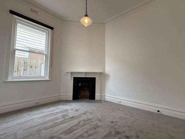Modern Comfort Meets Classic Charm – Renovated 3 Bedroom St Kilda Home