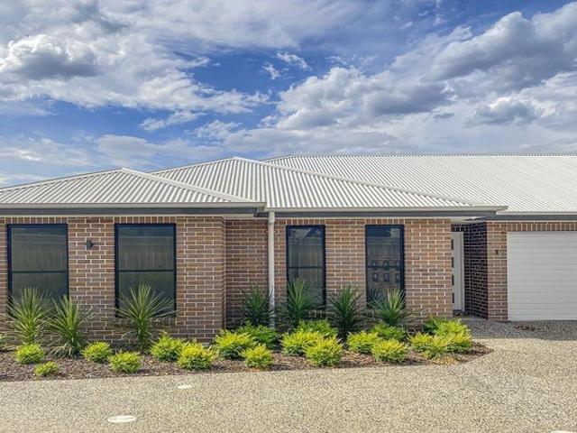 Modern Comfort Meets Mudgee Convenience