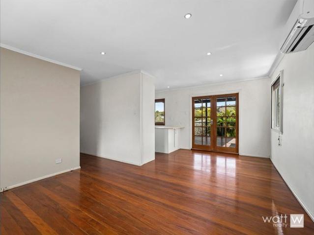 Modern Comfort Meets Outdoor Living in Aspley