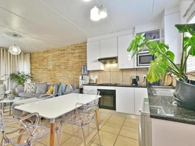 modern comfort meets practical livin.