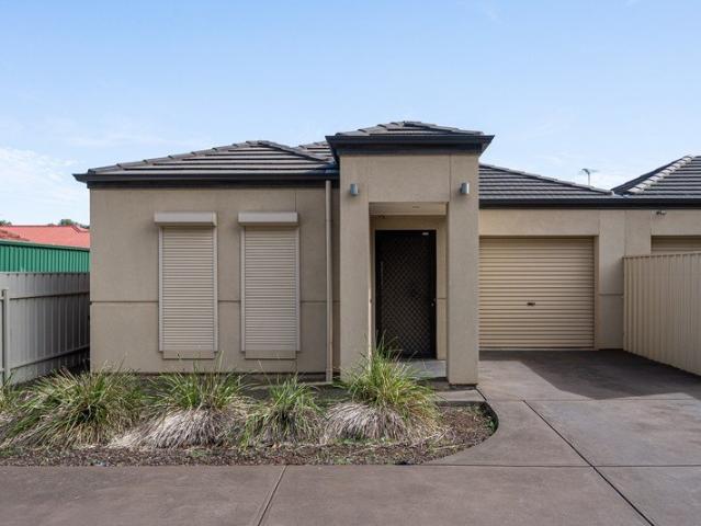 Modern Comfort on Martins Road Park Adjacent!