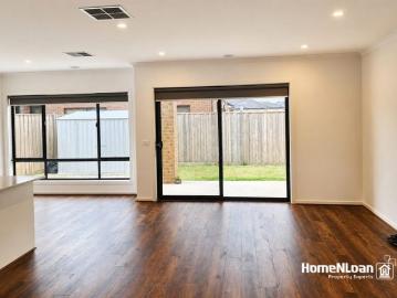 Modern Comfort & Prime Location in Officer! ✨