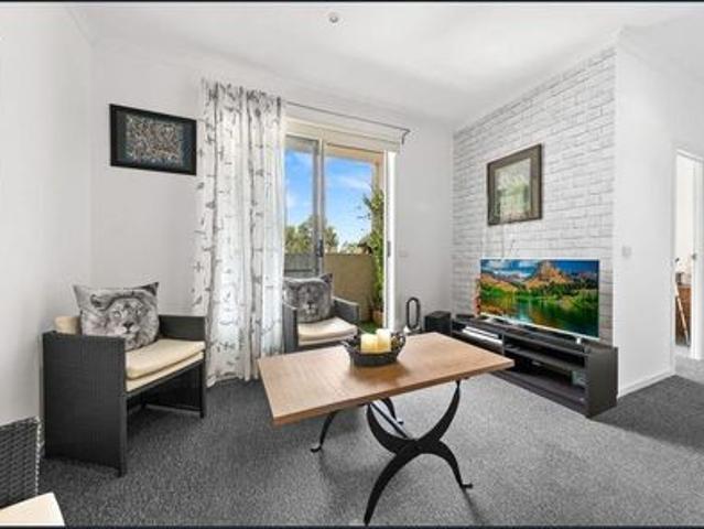 Modern Comfort Right Across Monash University