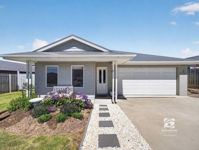 MODERN COMFORT, RIVERSIDE LIFESTYLE & ROOM TO MOVE