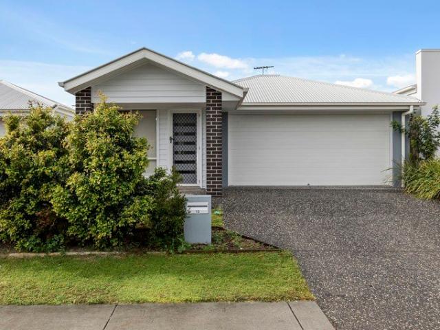 Modern Comfort, Space & Convenience in the Heart of Griffin