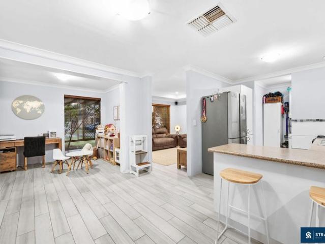 Modern Comfort & Space in Quiet Seville Grove Ready to Lease!