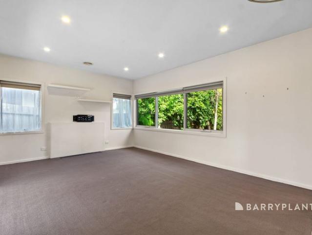 Modern Comfort & Spacious Outdoor Areas!