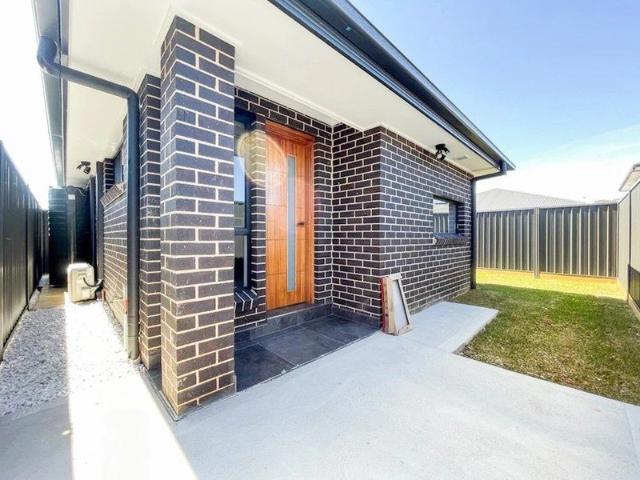 Modern & Comfortable 2 Bedroom Granny Flat in the Heart of Leppington