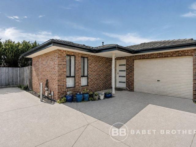 Modern, Comfortable & Convenient Living in the Heart of Hallam
