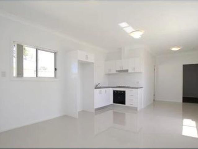 Modern & Comfortable Granny Flat in Convenient Werrington Location