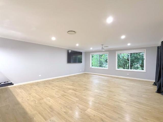 Modern & Comfortable Living in a Prime Aberglasslyn Location