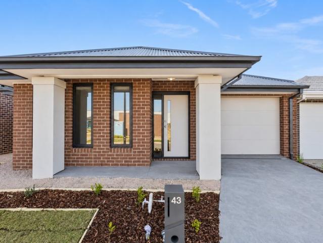 Modern & Comfortable Living in Armstrong Creek