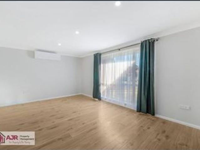 Modern & Comfortable Refurbished Home!