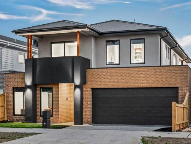 Modern Contemporary North Facing light filled home