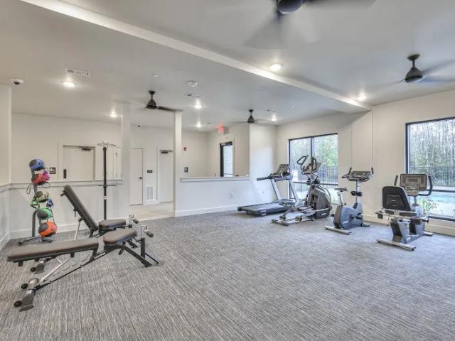Modern Contemporary Apartments — Pool & Fitness Center — 2BR/2BA + Special Offer