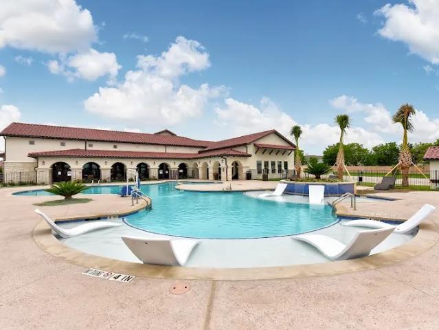 Modern Contemporary Apartments — Rooftop Terrace — 1BR/1BA + Special Offer