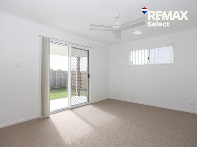 Modern & Contemporary Fully Air Conditioned Townhouse By the Beach