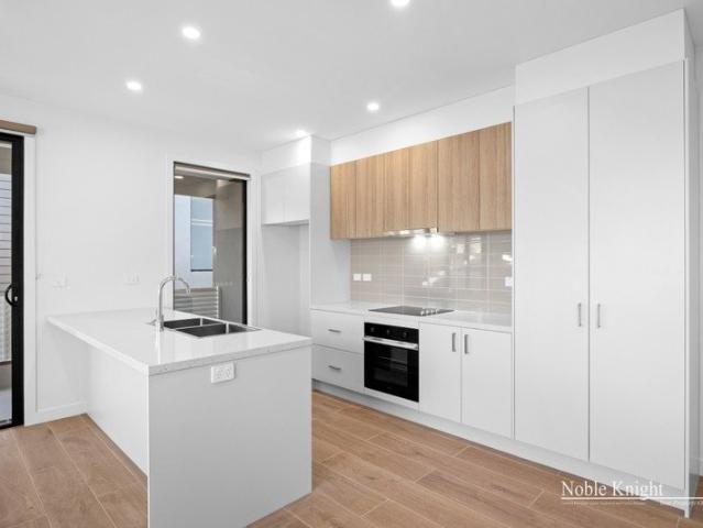 Modern Contemporary Living 2 Bed, 2 Bath Unit